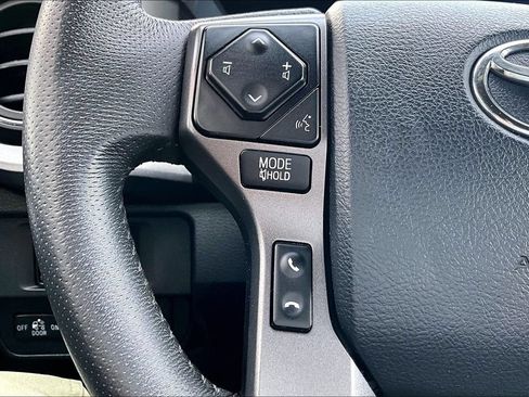 Certified 2018 Toyota Tacoma TRD Sport w/ Technology Package AWD/4WD image 13