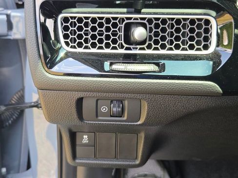 Used 2025 Honda Civic Sport image 45