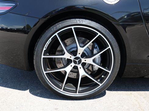 Used 2015 Mercedes-Benz SLS AMG GT Final Edition image 13
