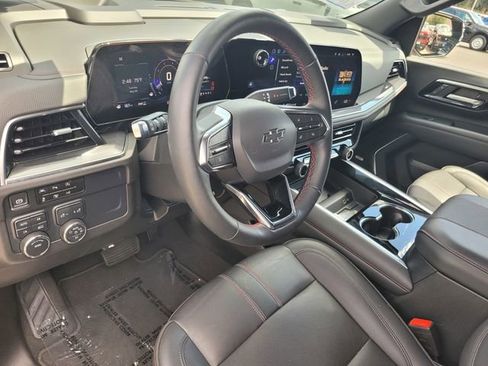 Used 2025 Chevrolet Tahoe RST w/ Comfort Package AWD/4WD image 9