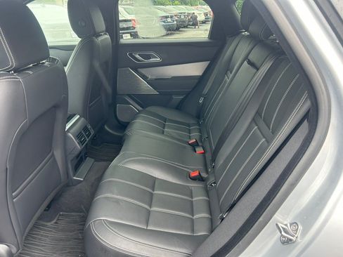 Used 2022 Land Rover Range Rover Velar R-Dynamic S AWD/4WD image 14