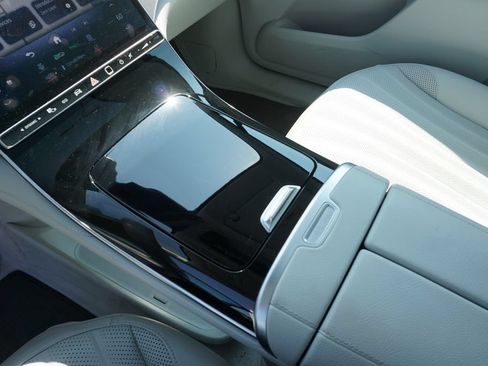 Certified 2023 Mercedes-Benz EQE 500 4MATIC SUV image 36