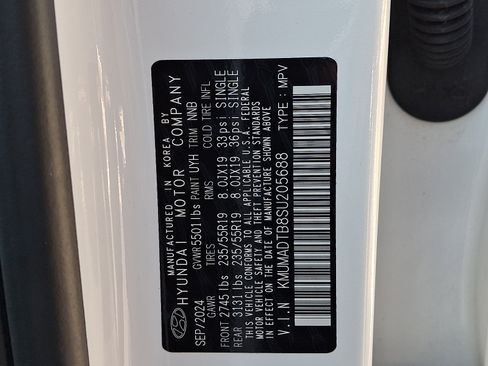 Used 2025 Genesis GV70 2.5T AWD/4WD image 26