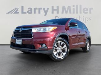 Used 2014 Toyota Highlander XLE image 1