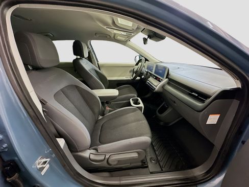 Used 2023 Hyundai Ioniq 5 SE AWD/4WD image 32
