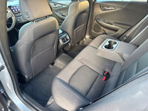 Used 2023 Chevrolet Malibu LT image 19