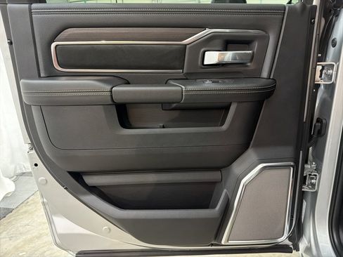 New 2026 RAM 3500 Big Horn w/ Laramie Trim Package image 22