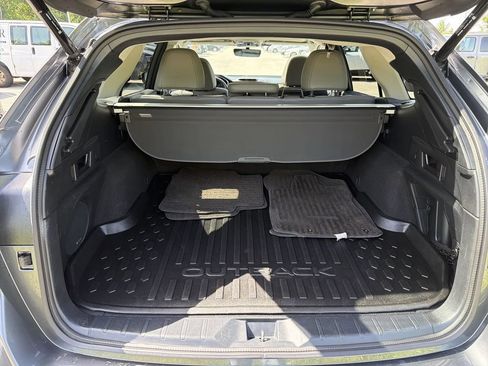 Used 2024 Subaru Outback Limited AWD/4WD image 21