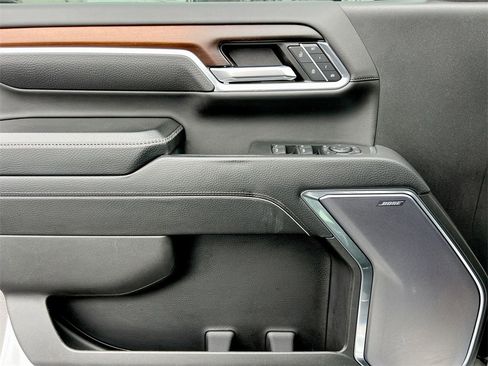 Used 2024 GMC Sierra 2500 Denali w/ Denali Reserve Package image 19