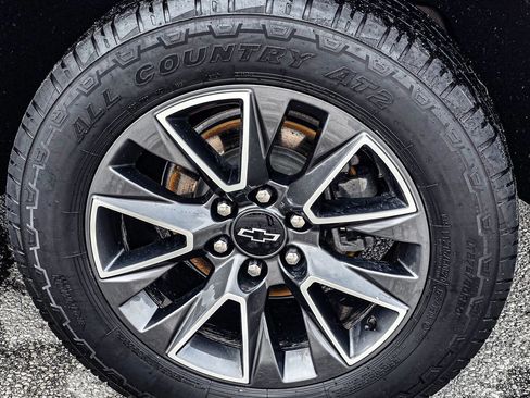 Certified 2023 Chevrolet Tahoe Z71 AWD/4WD image 9