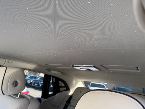 Used 2018 Rolls-Royce Phantom Sedan image 24