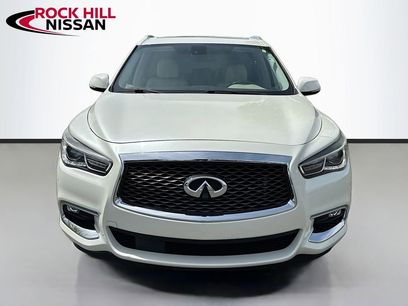 Used 2017 INFINITI QX60 FWD w/ Premium Plus Package