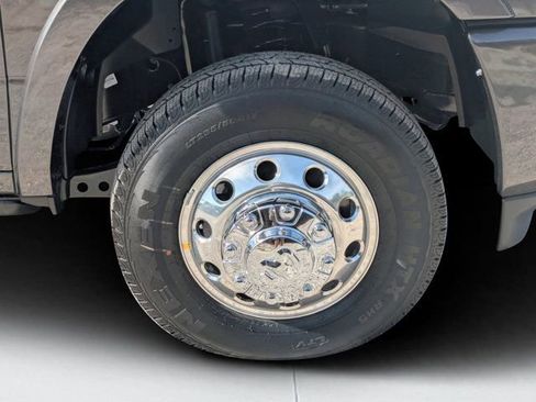 New 2026 RAM 3500 Longhorn image 9