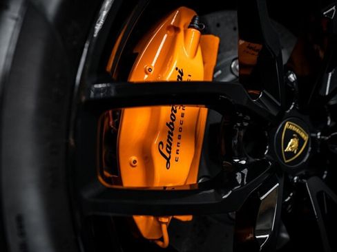 Used 2016 Lamborghini Huracan LP 610-4 image 22