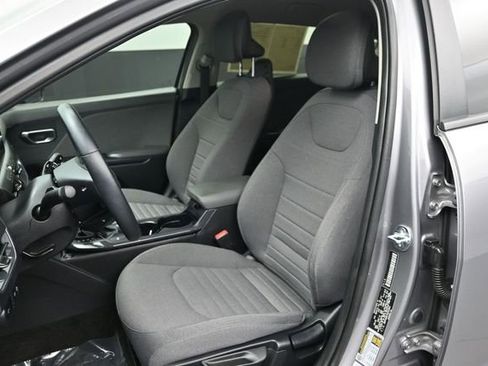 Used 2025 Kia K4 EX FWD image 10