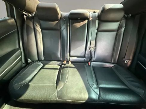 Used 2020 Dodge Charger SXT w/ Leather Interior Group RWD image 21