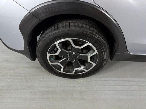Used 2015 Subaru Crosstrek 2.0i Limited AWD/4WD image 11
