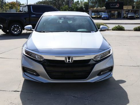 Used 2019 Honda Accord EX image 3