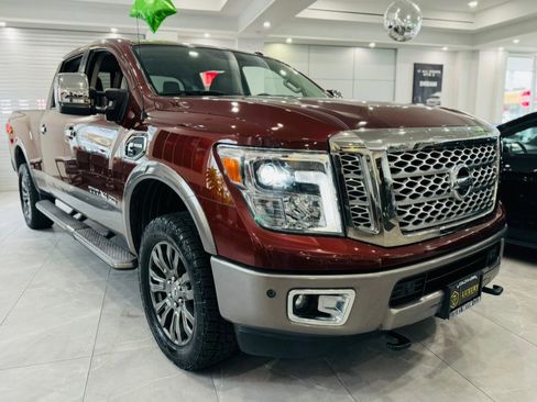 Used 2016 Nissan Titan Platinum Reserve image 10