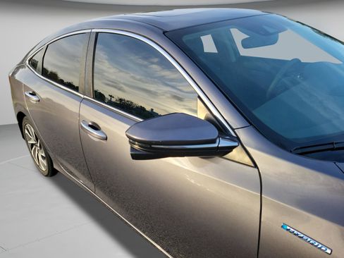 Used 2019 Honda Insight Touring image 18