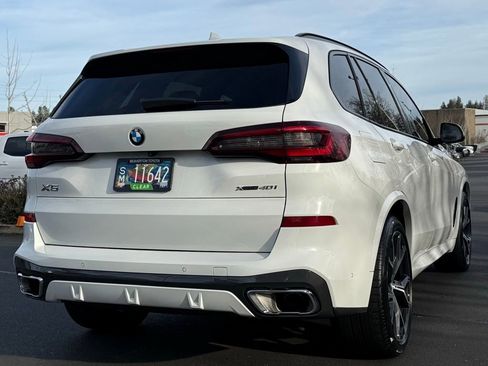 Used 2023 BMW X5 xDrive40i w/ M Sport Package image 9