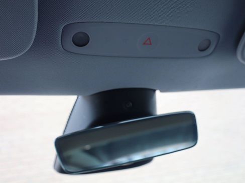 Used 2025 Tesla Model 3 Long Range RWD image 35