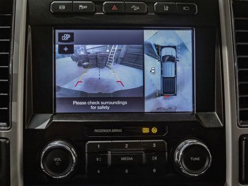 Used 2019 Ford F250 Lariat w/ Lariat Ultimate Package image 22