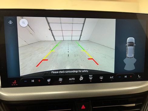 Used 2024 Ford Escape SE image 23