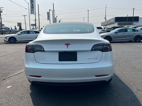 Used 2021 Tesla Model 3 Long Range AWD/4WD image 10