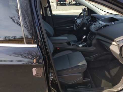 Used 2018 Ford Escape SE image 22