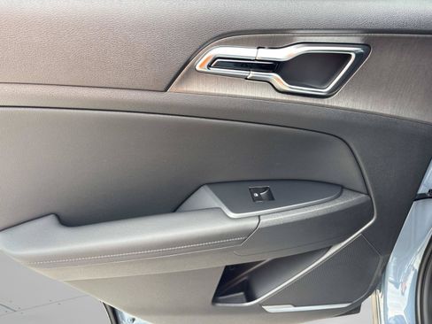 New 2027 Kia Sportage X-Line AWD/4WD image 16