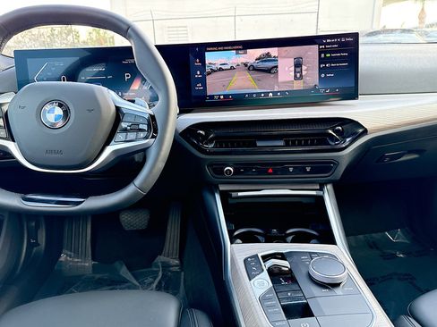 Used 2025 BMW 330i xDrive 330i xDrive image 20