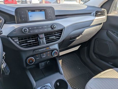 Used 2021 Ford Escape S image 23