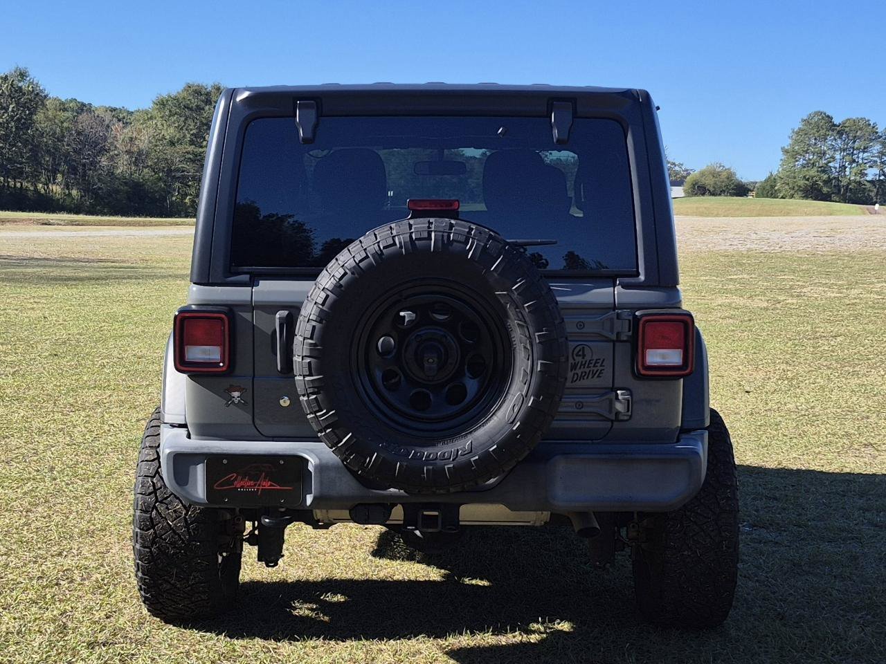 Used 2021 Jeep Wrangler Sport AWD/4WD image 6