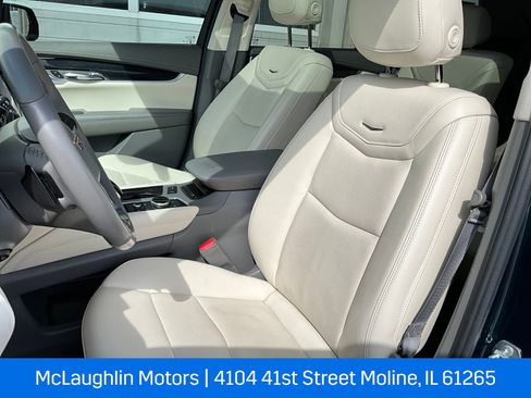 Certified 2025 Cadillac XT6 Premium Luxury w/ Technology Package image 8