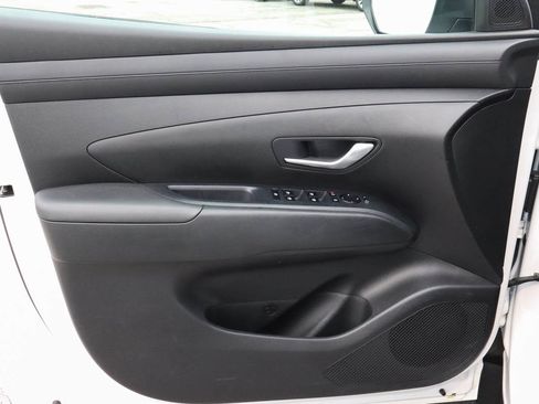 Used 2025 Hyundai Tucson SEL image 13