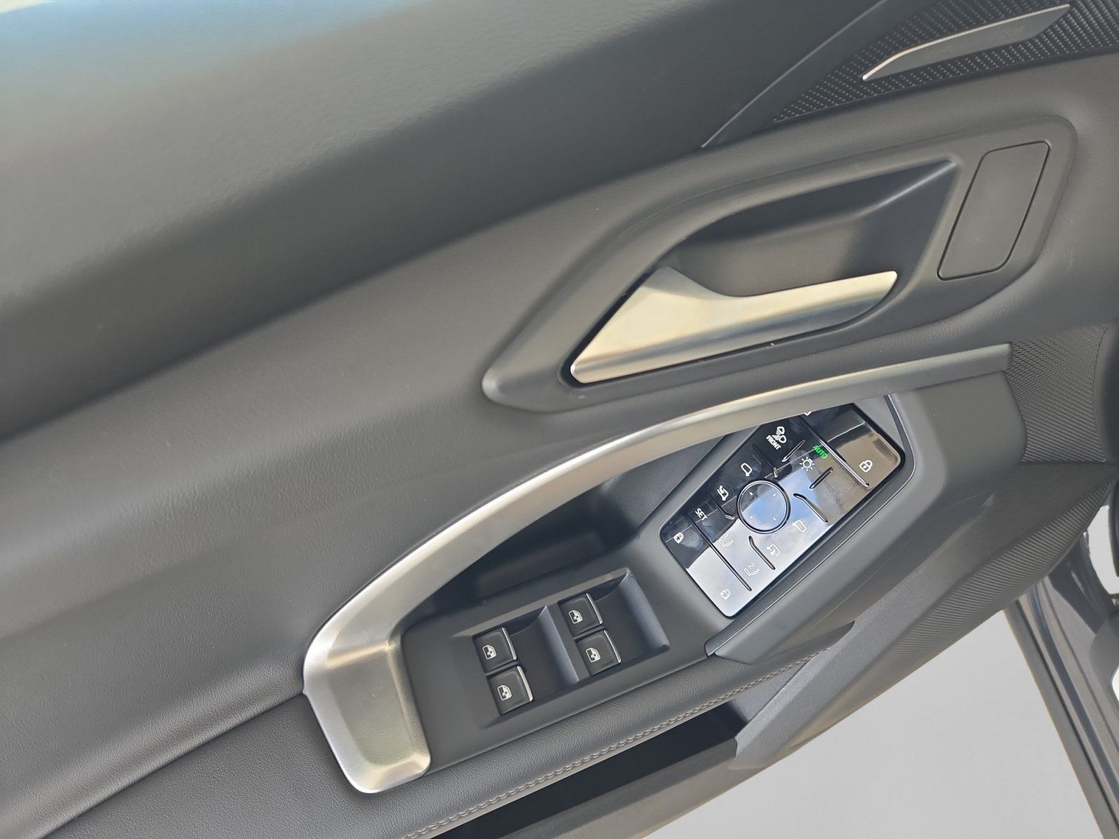 New 2026 Audi Q5 Premium AWD/4WD image 11
