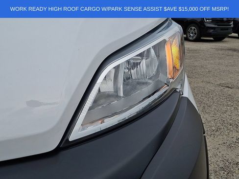 Used 2025 RAM ProMaster 2500 FWD image 9