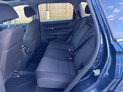 Used 2023 Honda CR-V EX image 10