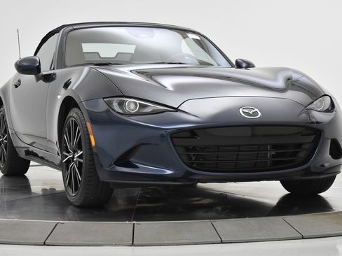 Certified 2025 MAZDA MX-5 Miata Grand Touring RWD image 12