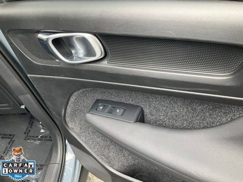 Used 2023 Volvo XC40 Recharge Plus AWD/4WD image 59