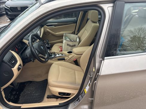 Used 2015 BMW X1 xDrive28i image 2