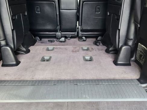 Used 2013 Toyota Land Cruiser AWD/4WD image 20