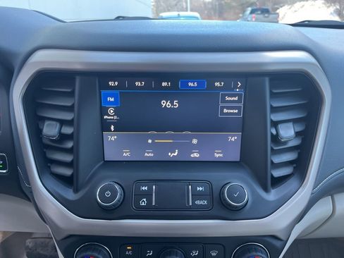 Used 2023 GMC Acadia Denali image 20