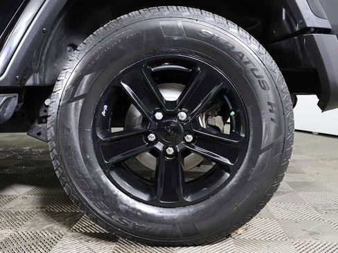 Used 2021 Jeep Wrangler Unlimited Sahara image 15