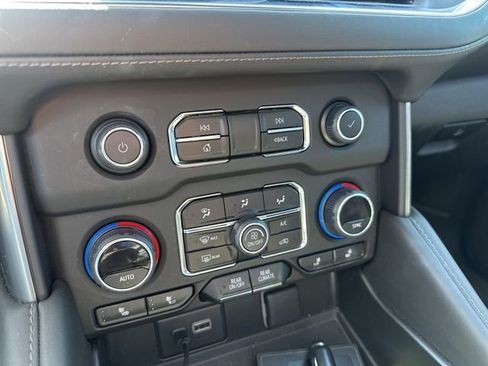 Used 2023 Chevrolet Tahoe LT w/ Luxury Package image 33