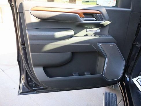 Used 2022 GMC Sierra 1500 Denali image 27