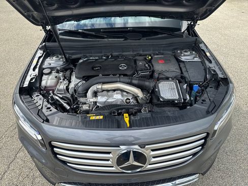 Used 2026 Mercedes-Benz GLB 250 4MATIC image 23