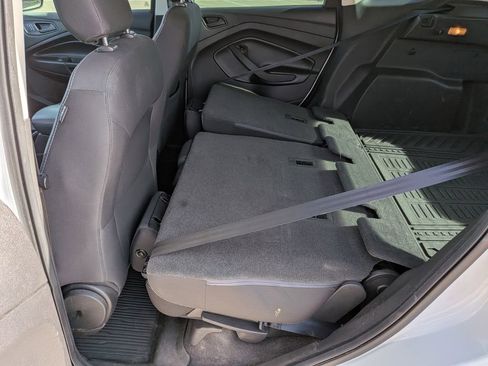 Used 2019 Ford Escape S image 36