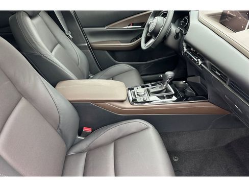 Certified 2025 MAZDA CX-30 2.5 Turbo w/ Premium Package image 14